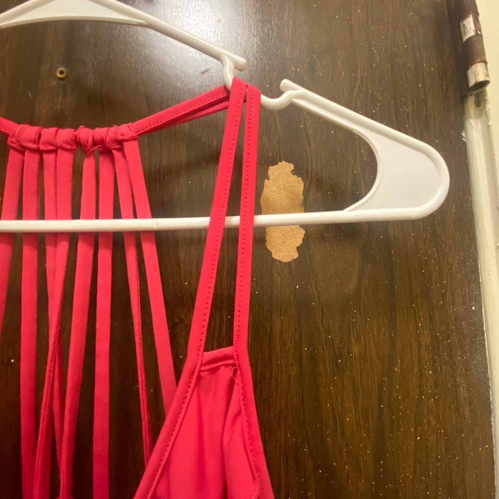 Socialite Pink Ruffled Tank Top - Picture 4 of 10